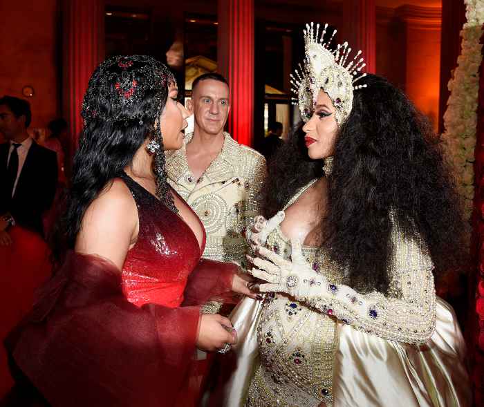 Nicki-Minaj-and-Cardi-B-feud
