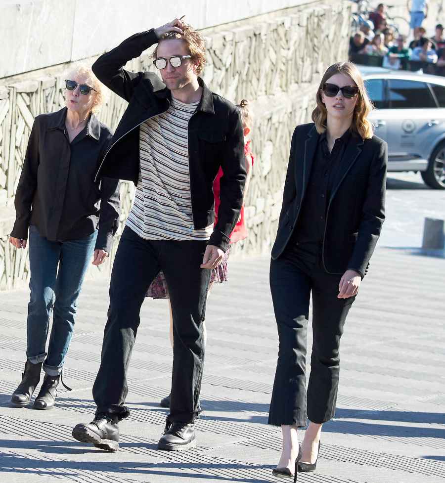 Robert-Pattinson,-Mia-Goth-reunite