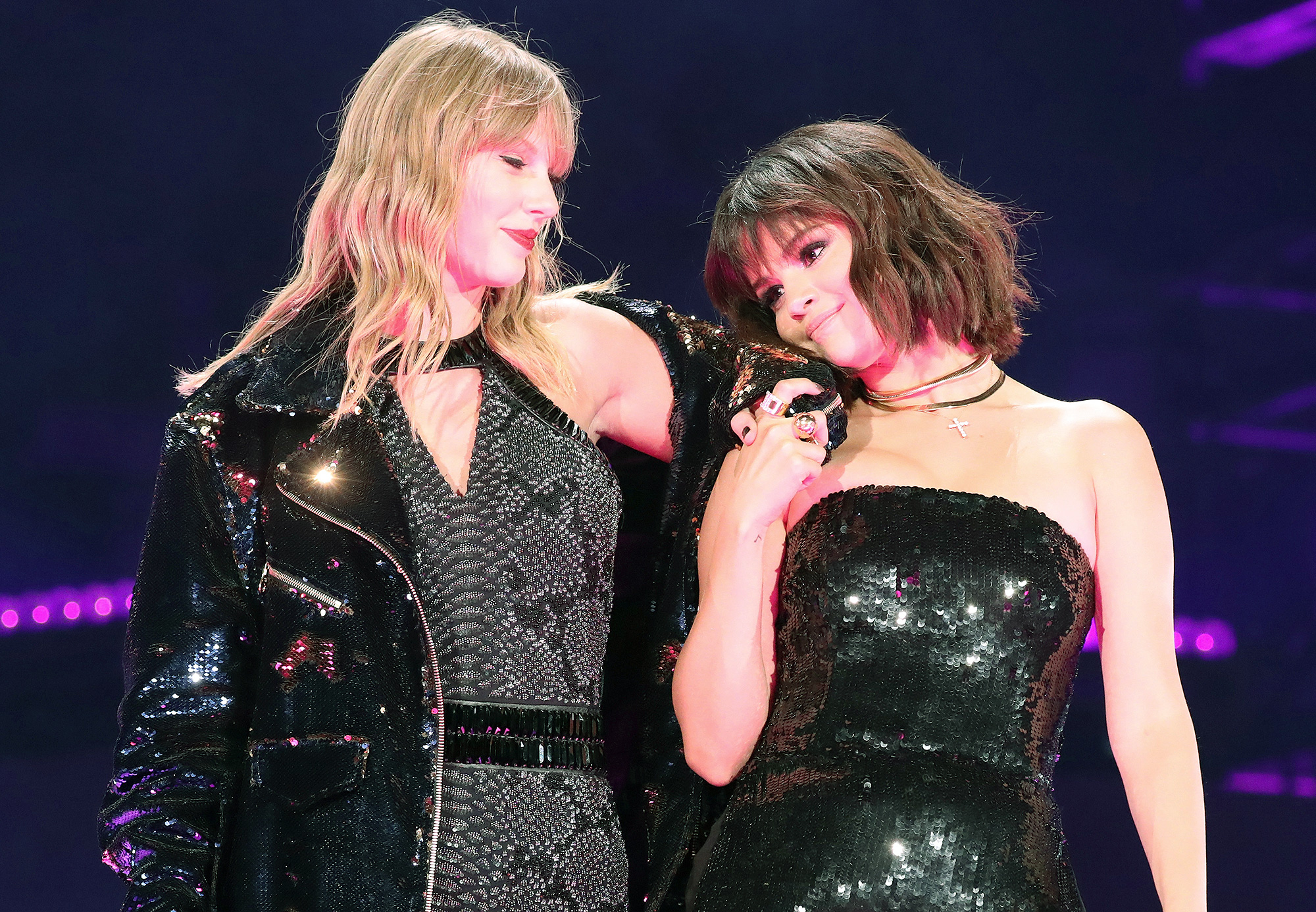 Selena Gomez, Taylor Swift, Sister, Smart