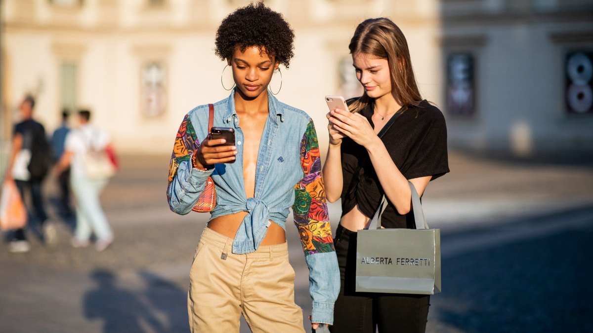 street style cell phones