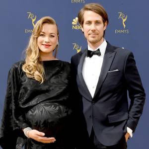 Yvonne-Strahovski-and-Tim-Loden-gives-birth