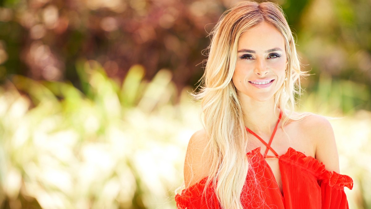 AMANDA STANTON