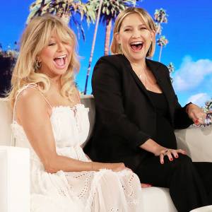 Goldie Hawn Kate Hudson Bizarre Gift Delivery Room