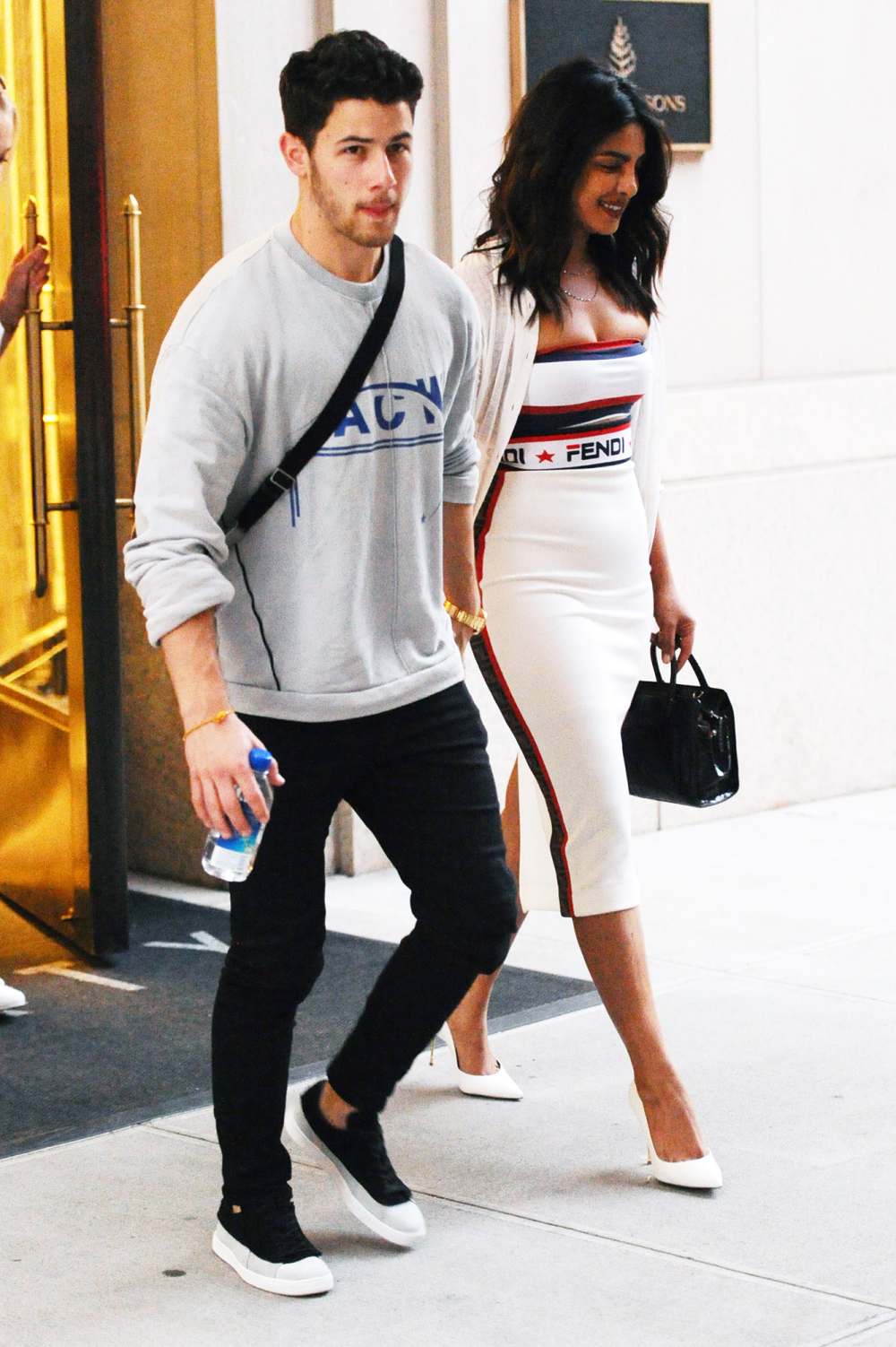 Joe and Nick Jonas Took Their&nbsp;Fianc&eacute;es Sophie Turner&nbsp;and Priyanka Chopra&nbsp;on a Stylish&nbsp;Double Date&nbsp;