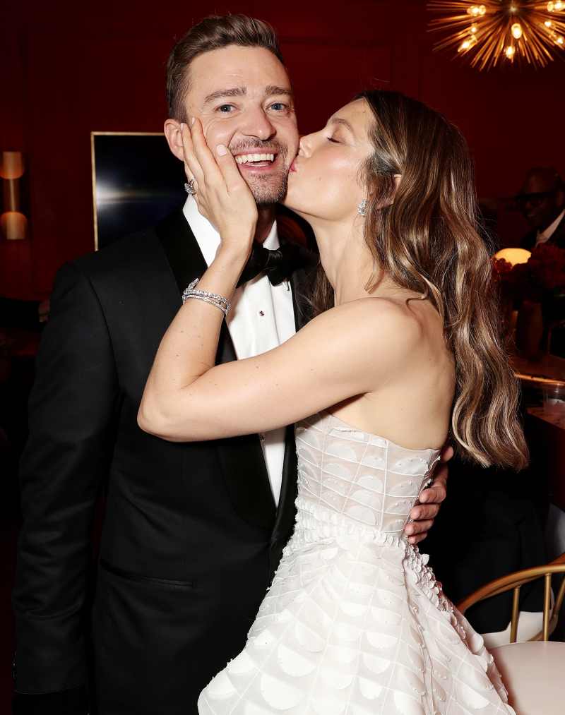 Justin Timberlake Jessica Biel Emmys 2018 PDA