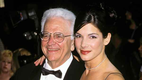 Sandra Bullock Father John Bullock Dies