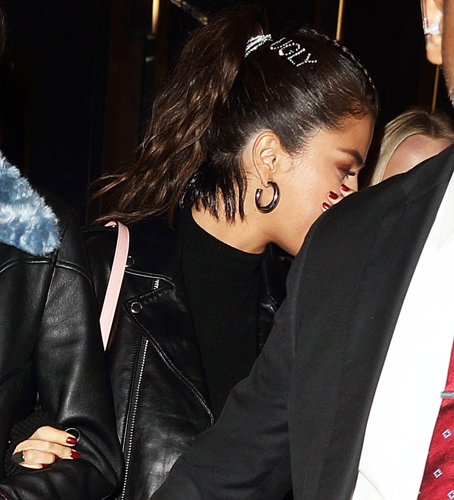 Selena Gomez Responds Ugly Hair Piece Stefano Gabbana
