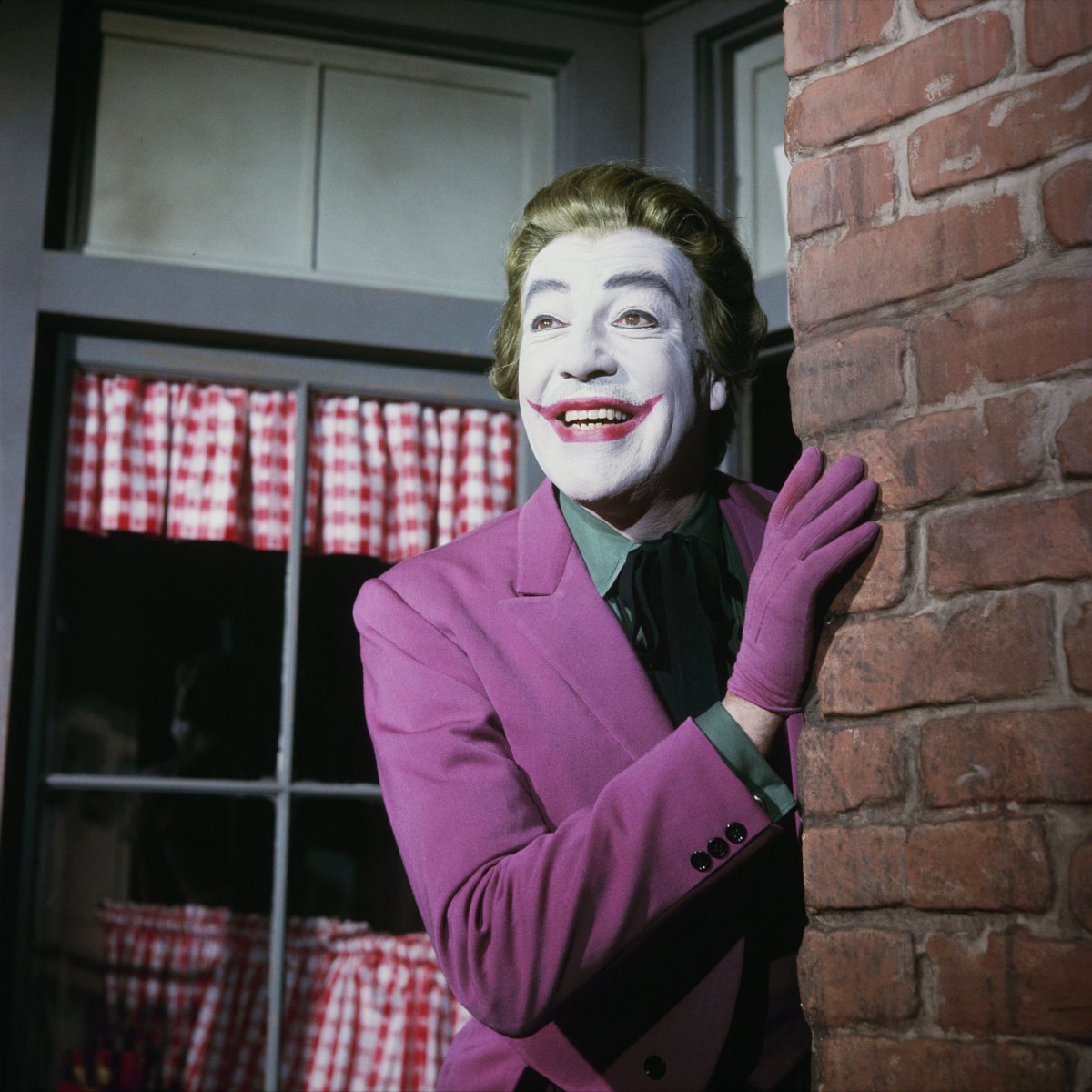 Heath ledger and more stars who played the joker pics