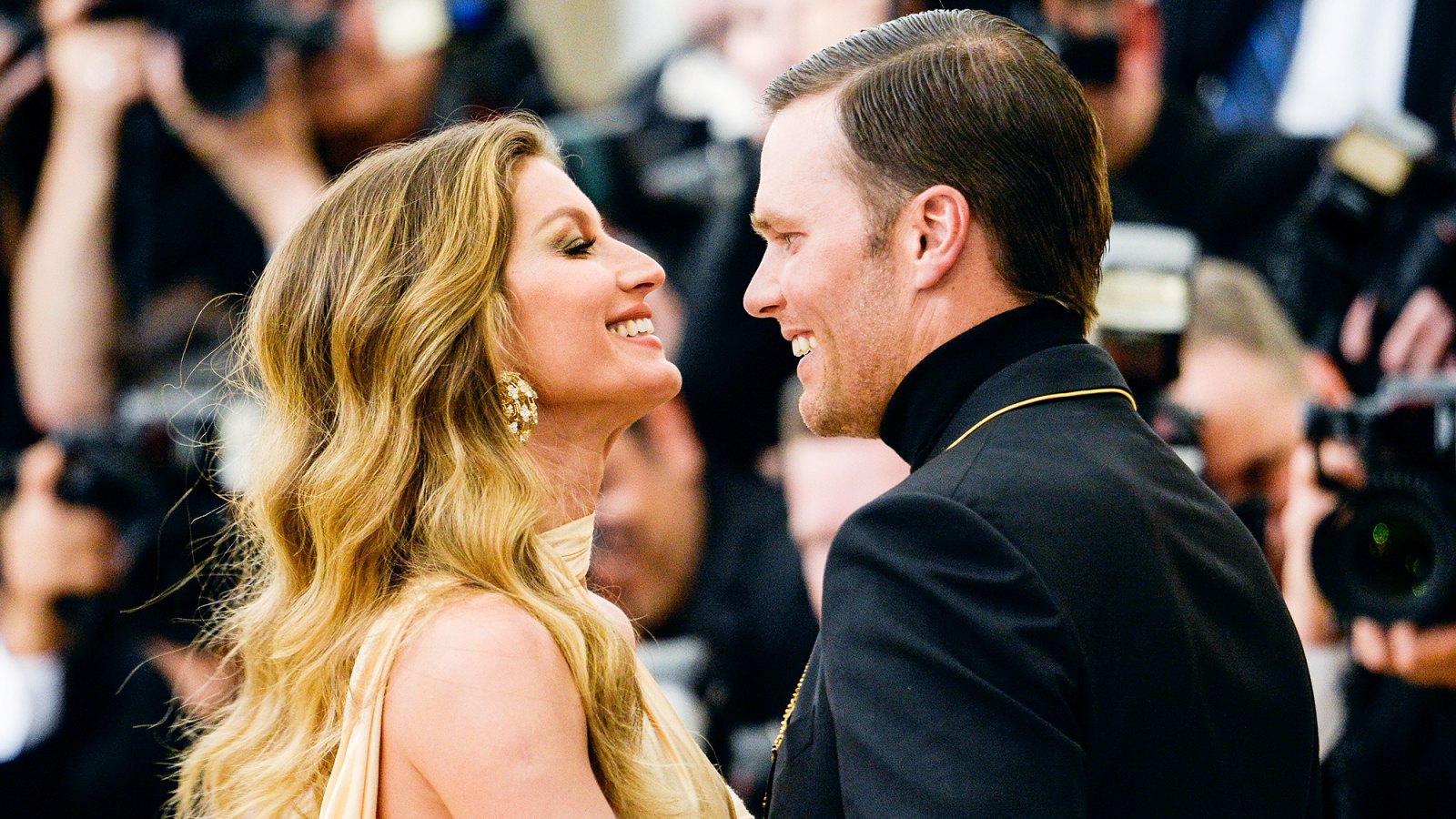 Gisele Bundchen Recalls Her Blind First Date With Husband Tom Brady: I Fell in Love 'Right Away'