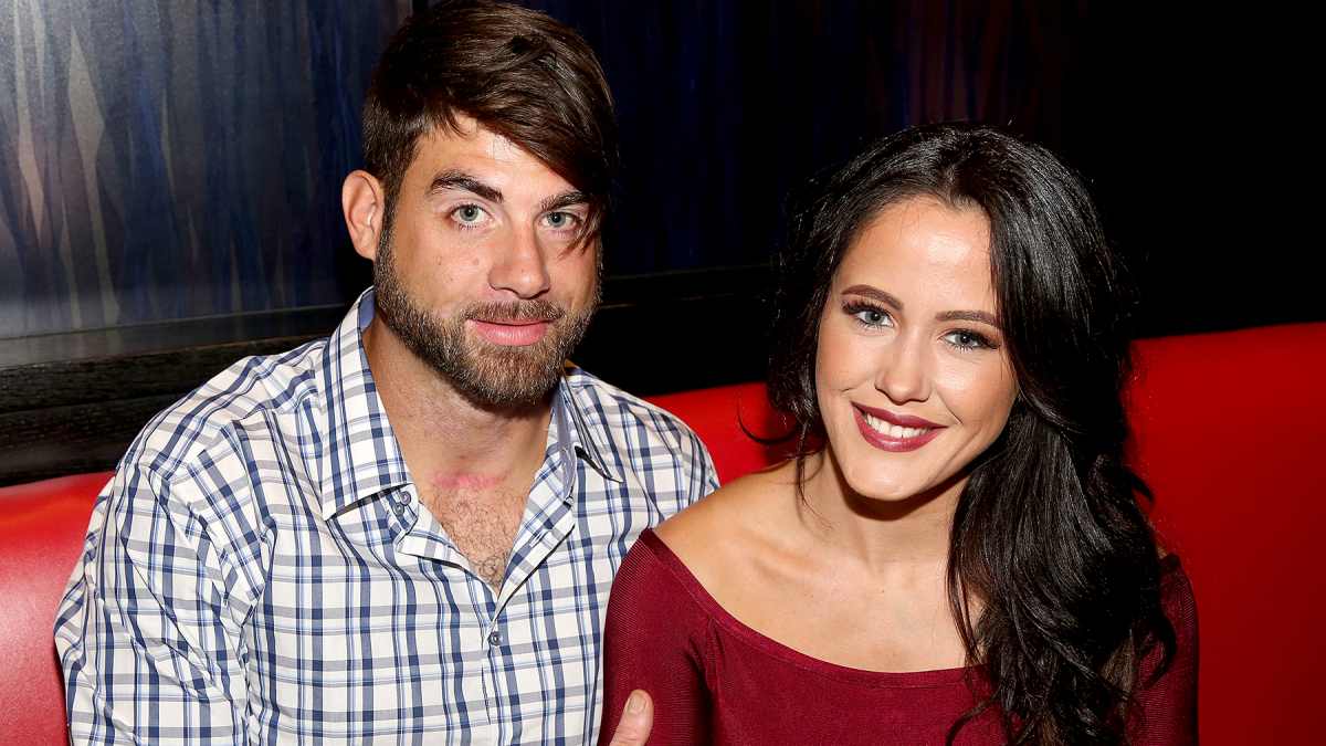Jenelle-Evans-and-David-Eason-Take-Kids-to-Pumpkin-Patch