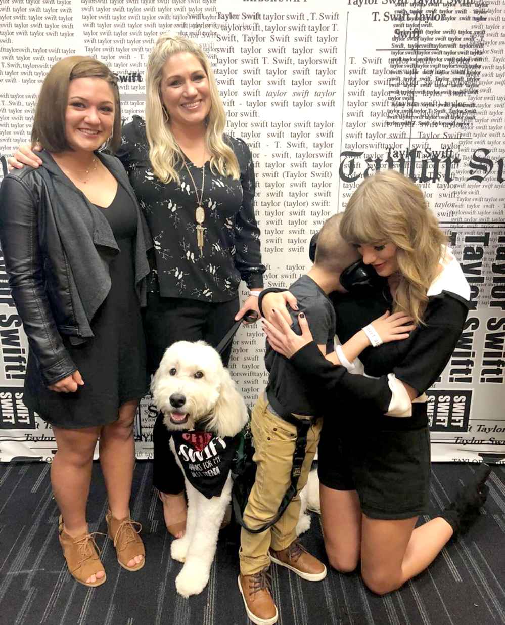 Taylor-Swift-Meets-Little-Boy-Who-She-Helped-Get-Service-Dog