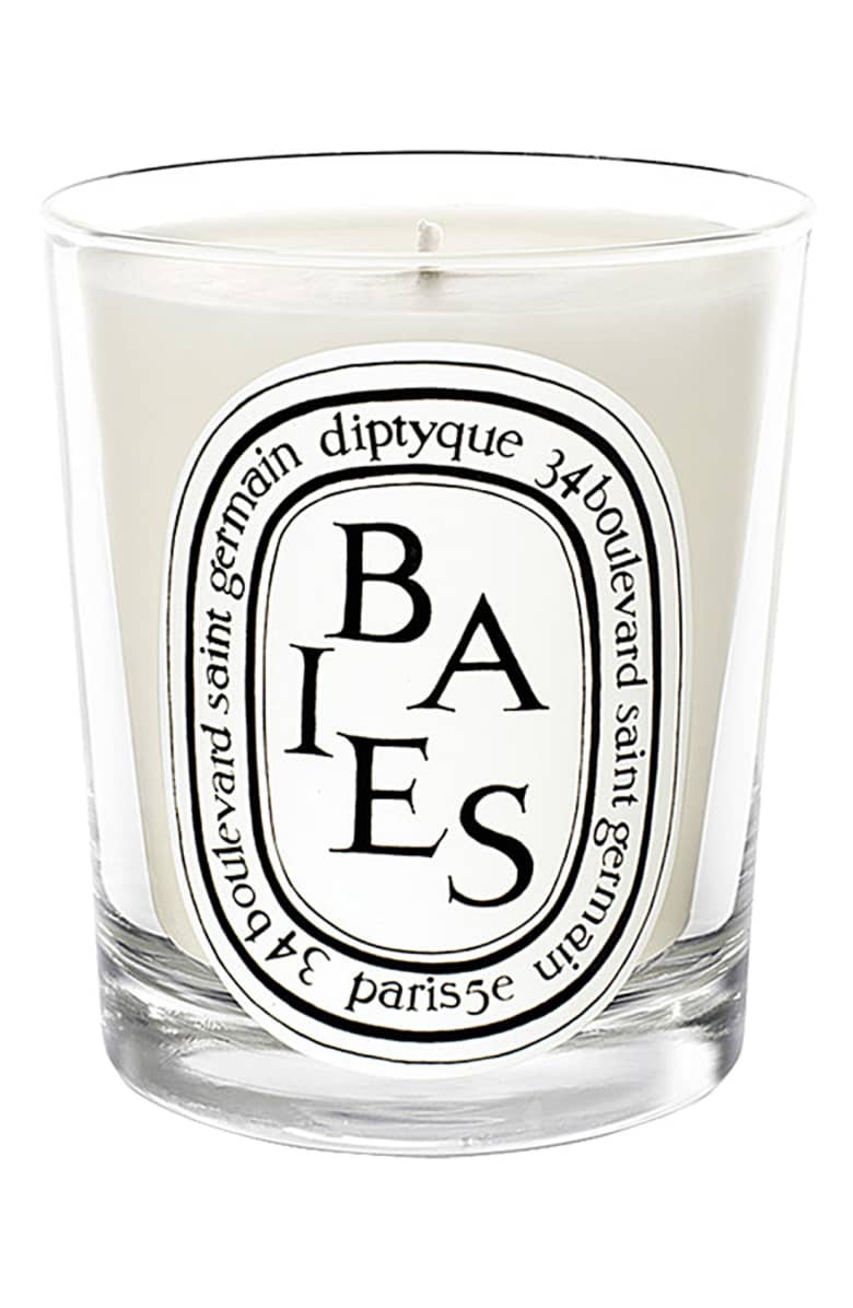 baies:berries scented candle