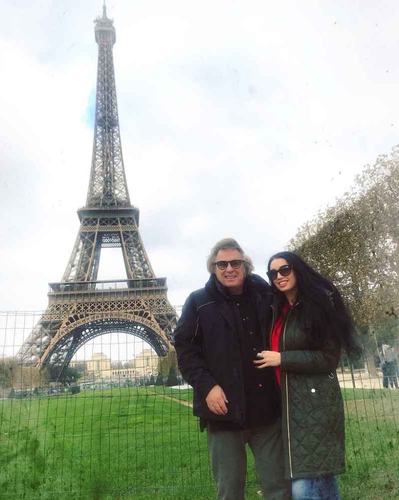 Celebrity Couple Big Age Difference Don McLean Paris Dylan