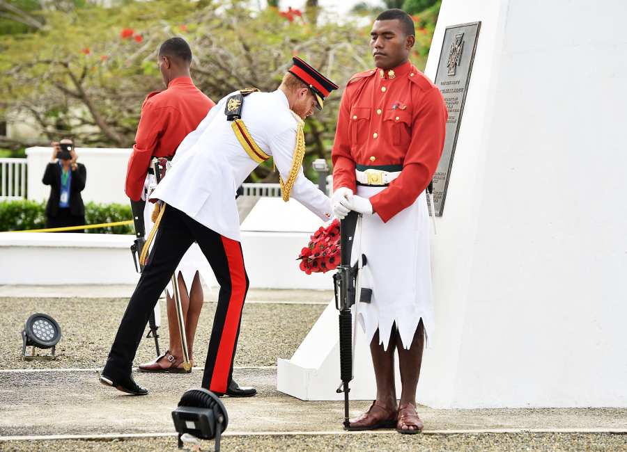 Pregnant Duchess Meghan Prince Harry Fiji