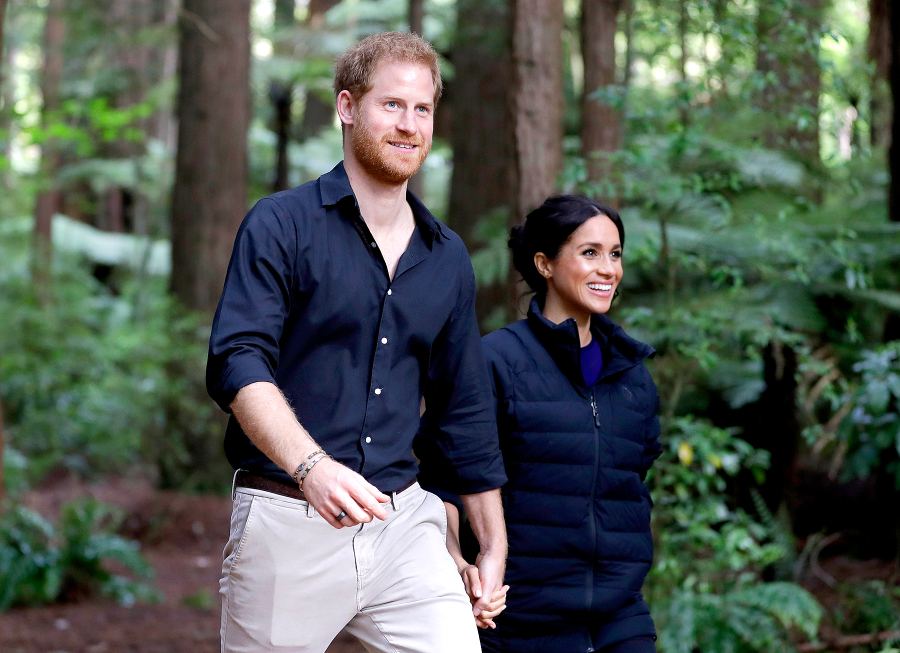 prince-harry-duchess-meghan-New-Zealand-coat