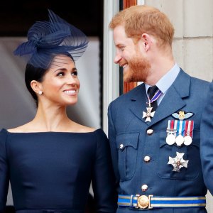 Prince Harry Duchess Meghan Pregnant Twitter Reacts