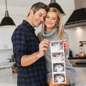 Arie Luyendyk Jr. and Lauren Burnham pregnant