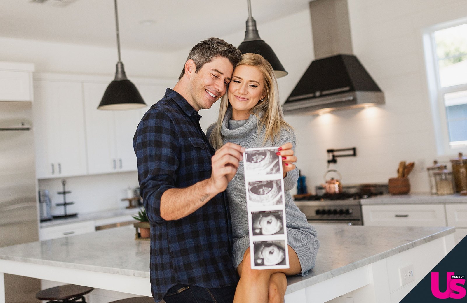 Arie Luyendyk Jr. and Lauren Burnham pregnant