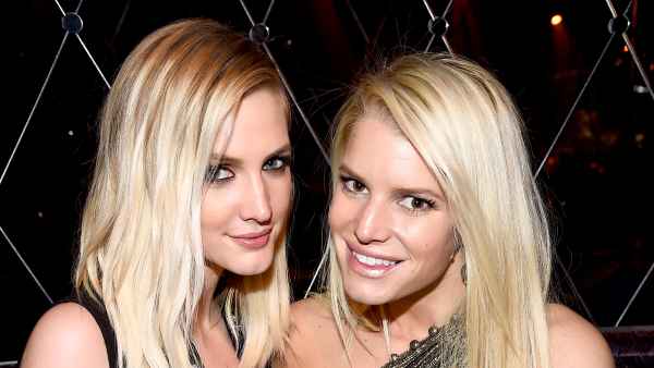 Ashlee-Simpson-Jessica-Simpson-pregnant