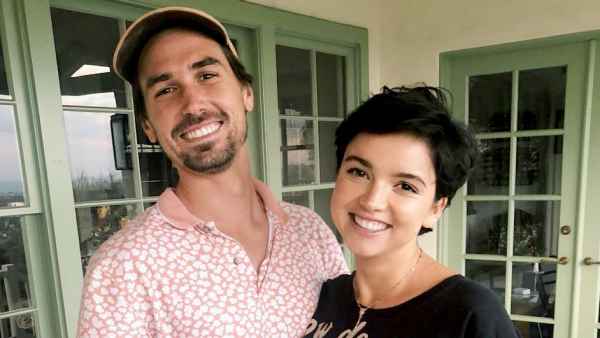 Bekah-Martinez-gives-birth
