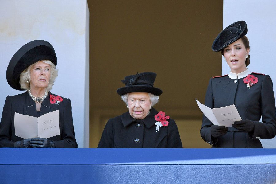 Duchess Camilla, Queen Elizabeth II, Duchess Kate Middleton, Royal Family, Wreath, Cenotaph, Remembrance Sunday