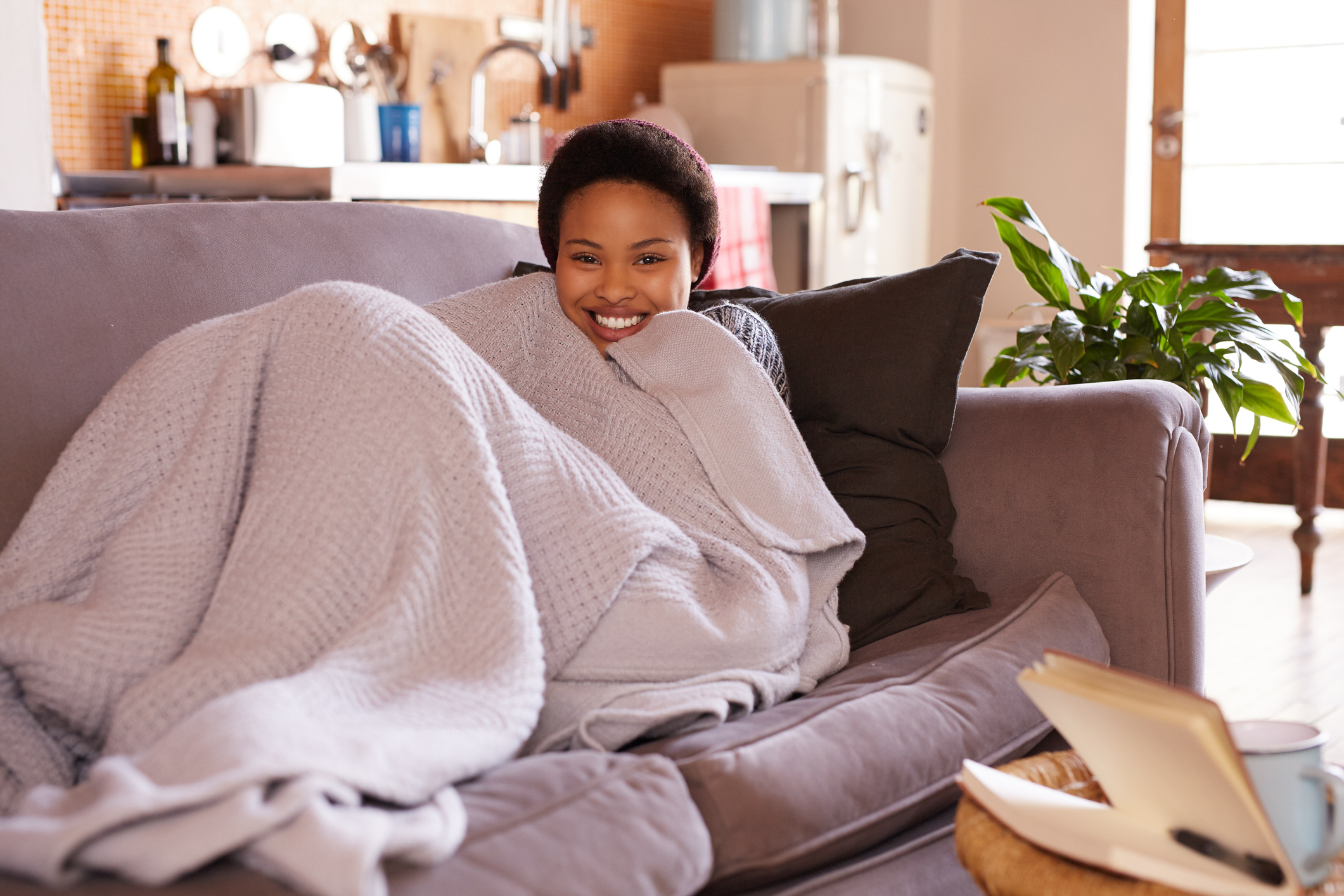This Reversible Heated Throw Perfect For Cold Nights Is on Sale - Us Weekly