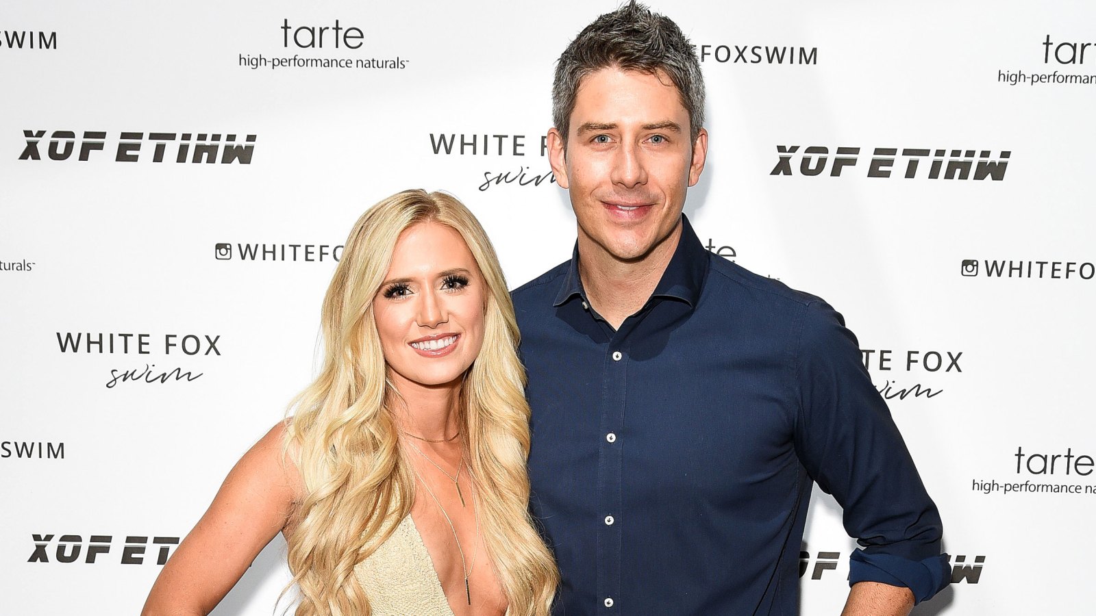 The Bachelor's Arie and Lauren Reveal Pregnancy Detail During Sonogram