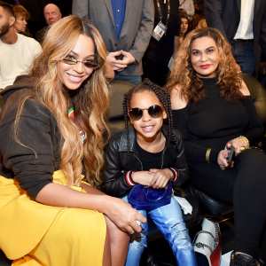 Tina Knowles Lawson Blue Ivy Beyonce
