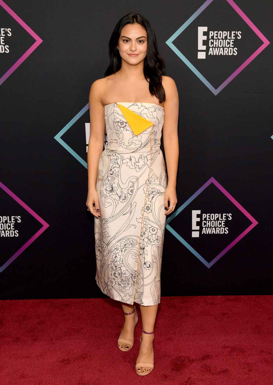 camila-Mendes-pc-18