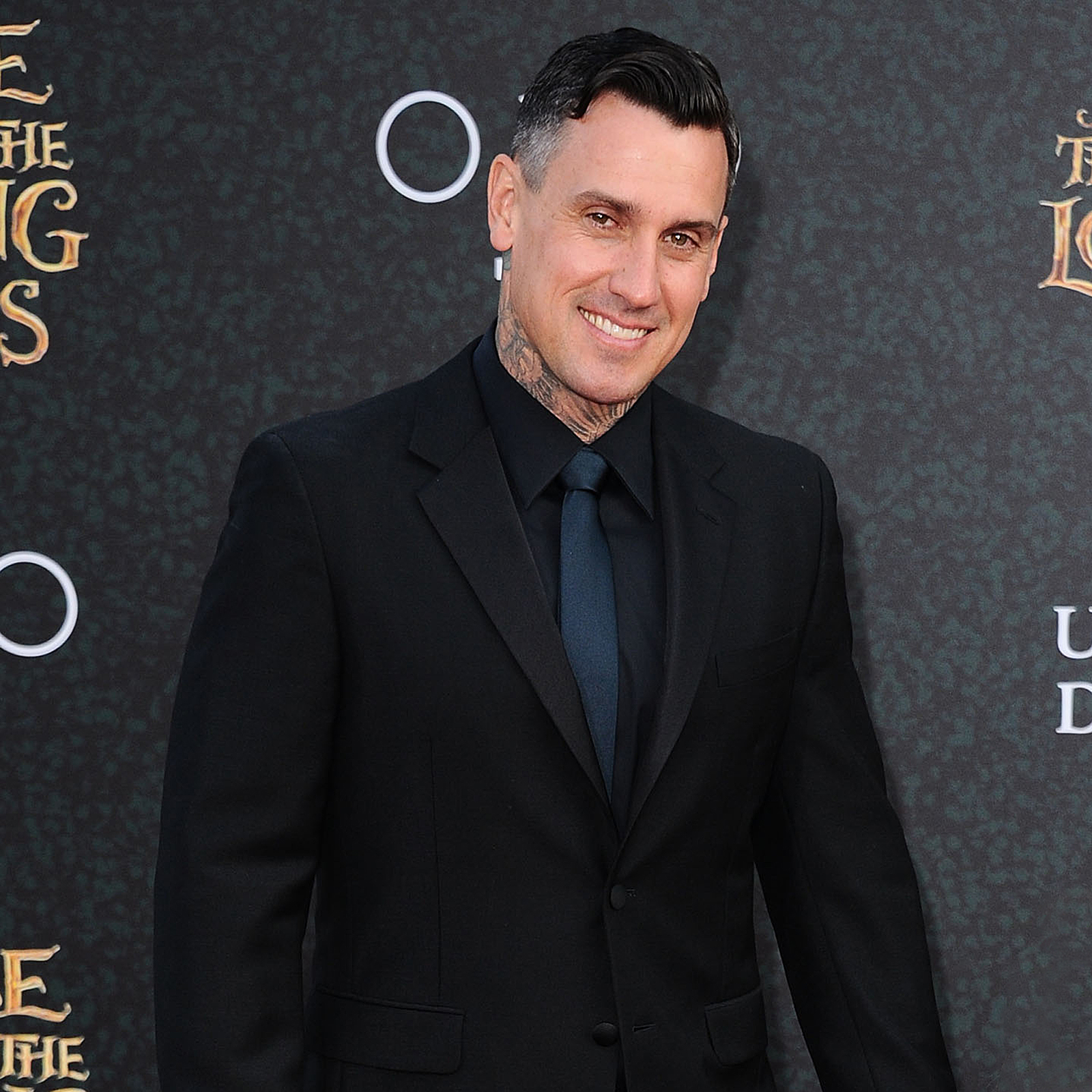Carey Hart Warns to 'Think Twice' About Looting in Malibu