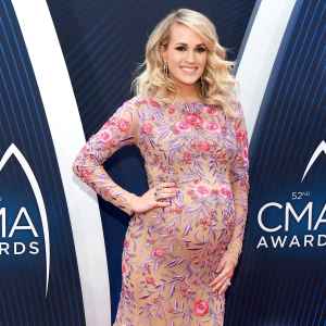 carrie underwood-