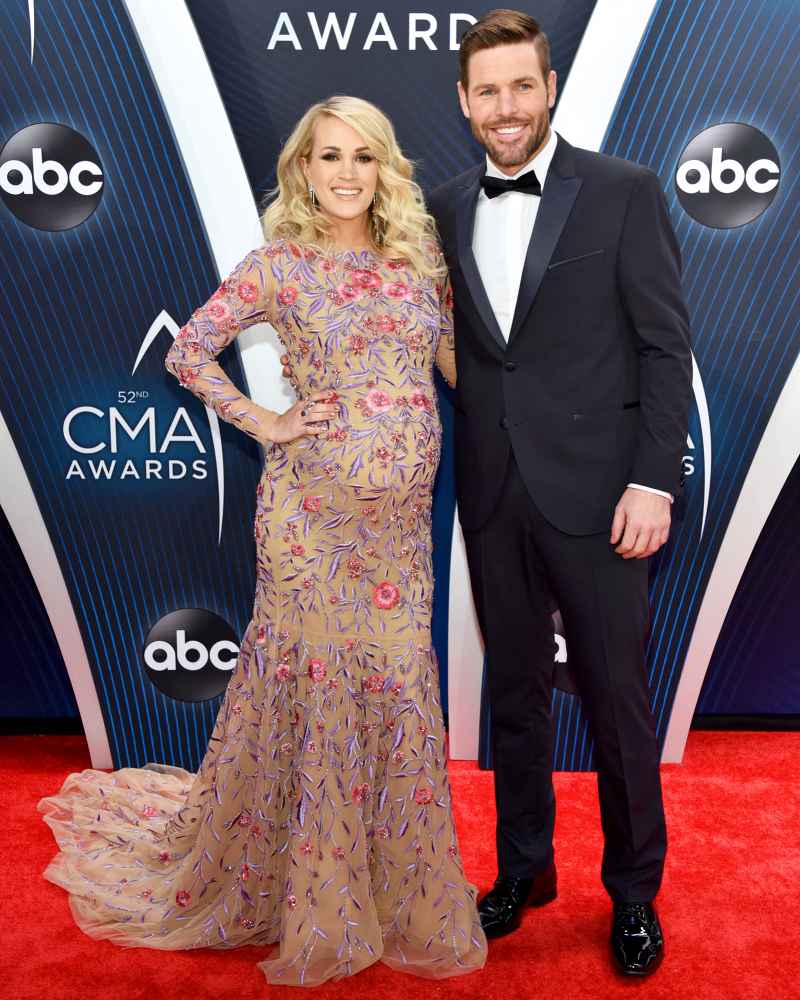 Carrie Underwood Baby Bump Mike Fisher CMAs 2018