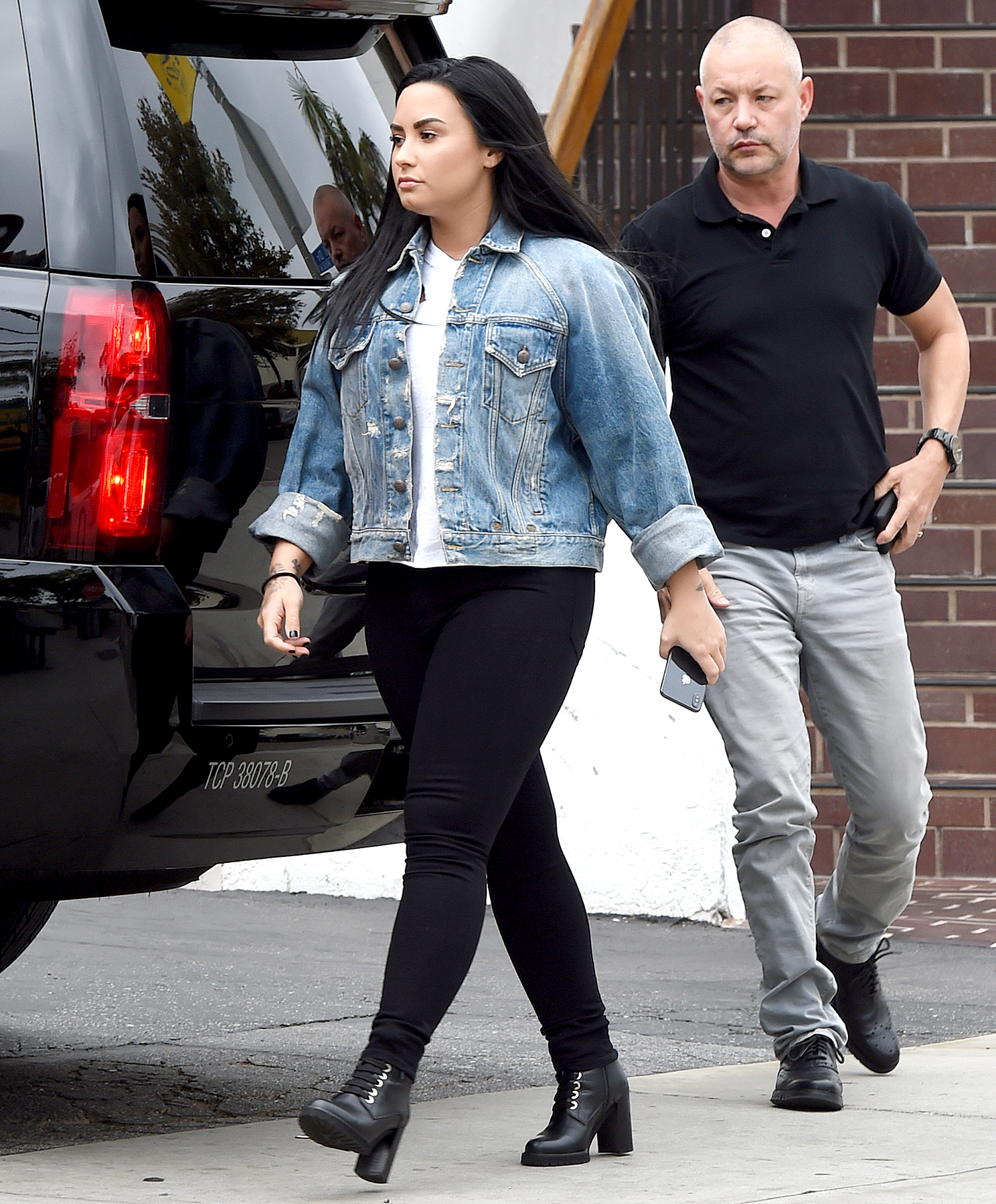 demi-lovato-out-of-rehab