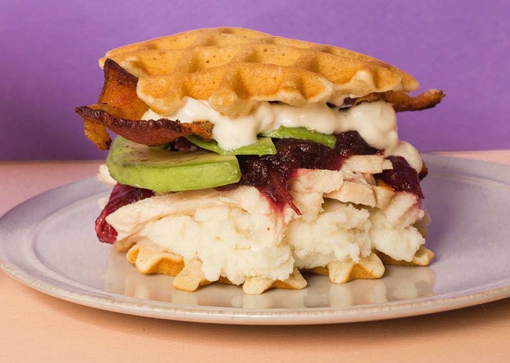 melissa-joan-hart-thanksgiving