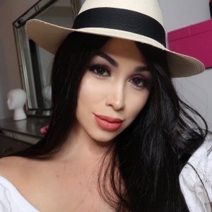 90 Day Fiance’s Pregnant Paola Mayfield Has an Announcement to Make