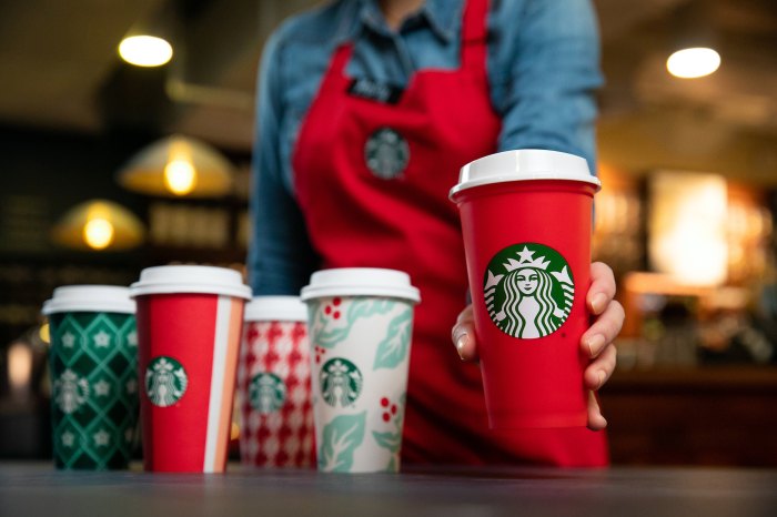 Starbucks Ran Out of Reusable Cups in Minutes, Angering Twitter: “It’s So Not Fair”