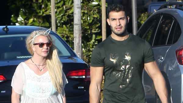 Britney Spears and Boyfriend Sam Asghari Enjoy Her Break From Vegas