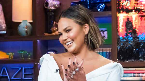 Chrissy Teigen Makes Restaurant Menus for Picky Eater Luna: See Them!