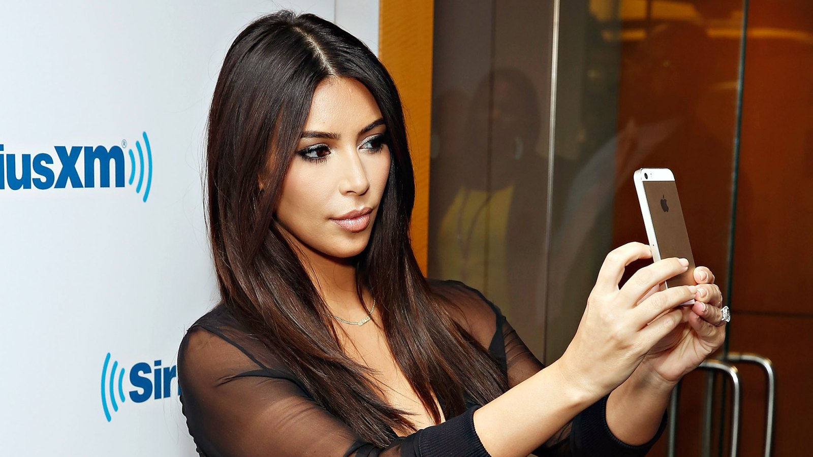 Kim Kardashian Khloe Kardashian Kourtney Kardashian Kylie Jenner Shutting Down Apps 2019