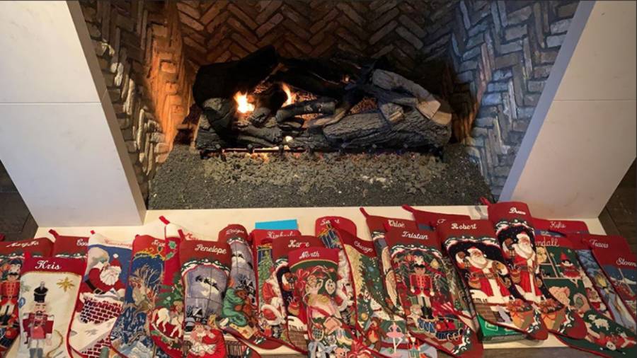 Kardashian Christmas Morning