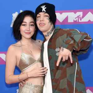 Lil Xan Posts Picture of Noah Cyrus — Are They Back Together?