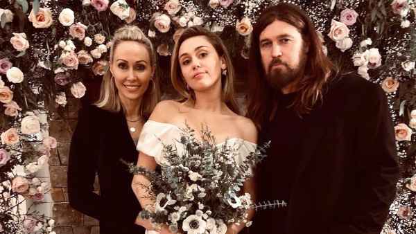 Miley Cyrus Liam Hemsworths Secret Wedding