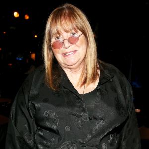 Penny Marshall Dead