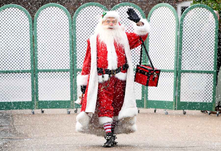 Prince-William-and-Duchess-Kate-Host-Christmas-Party