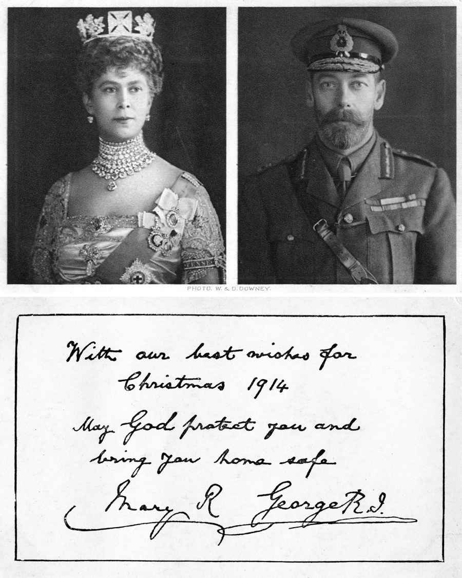 Royal Holiday Cards Through the Years