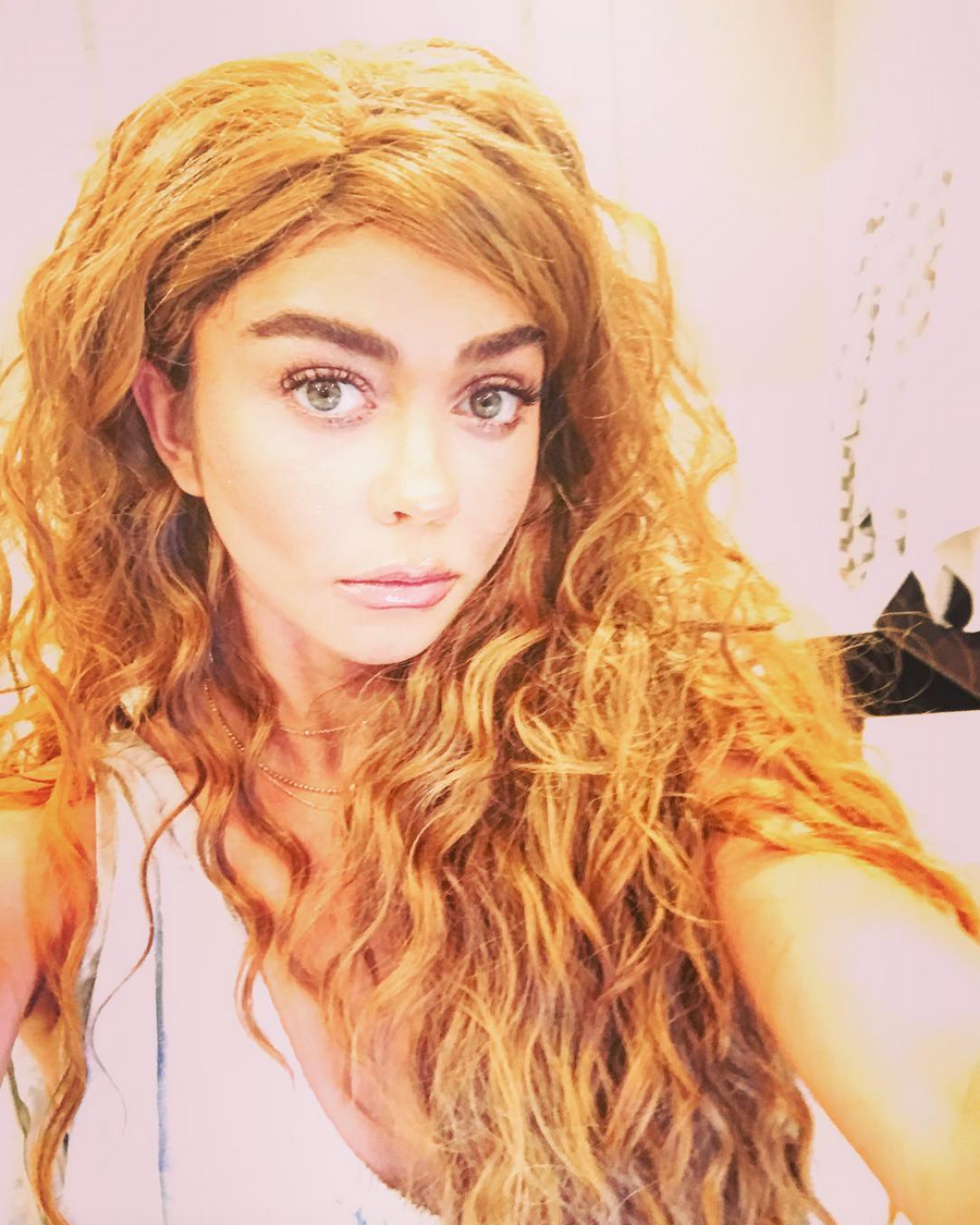 Sarah Hyland curly wig rupauls drag race