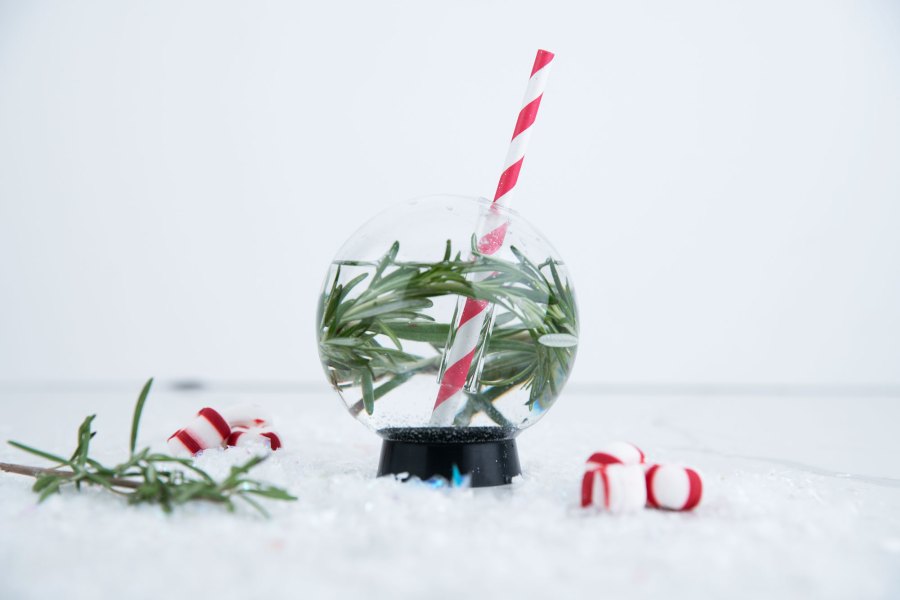 Festive Cocktails to Sip on New Year's Eve: Cocoa Caliente, Noche Buena and More