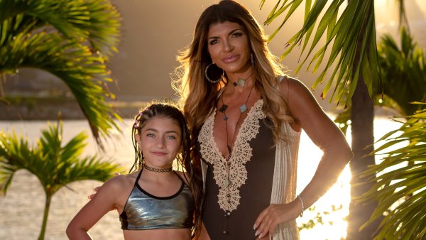 Teresa Giudice Vacations in Jamaica With Her Four Daughters: Pics