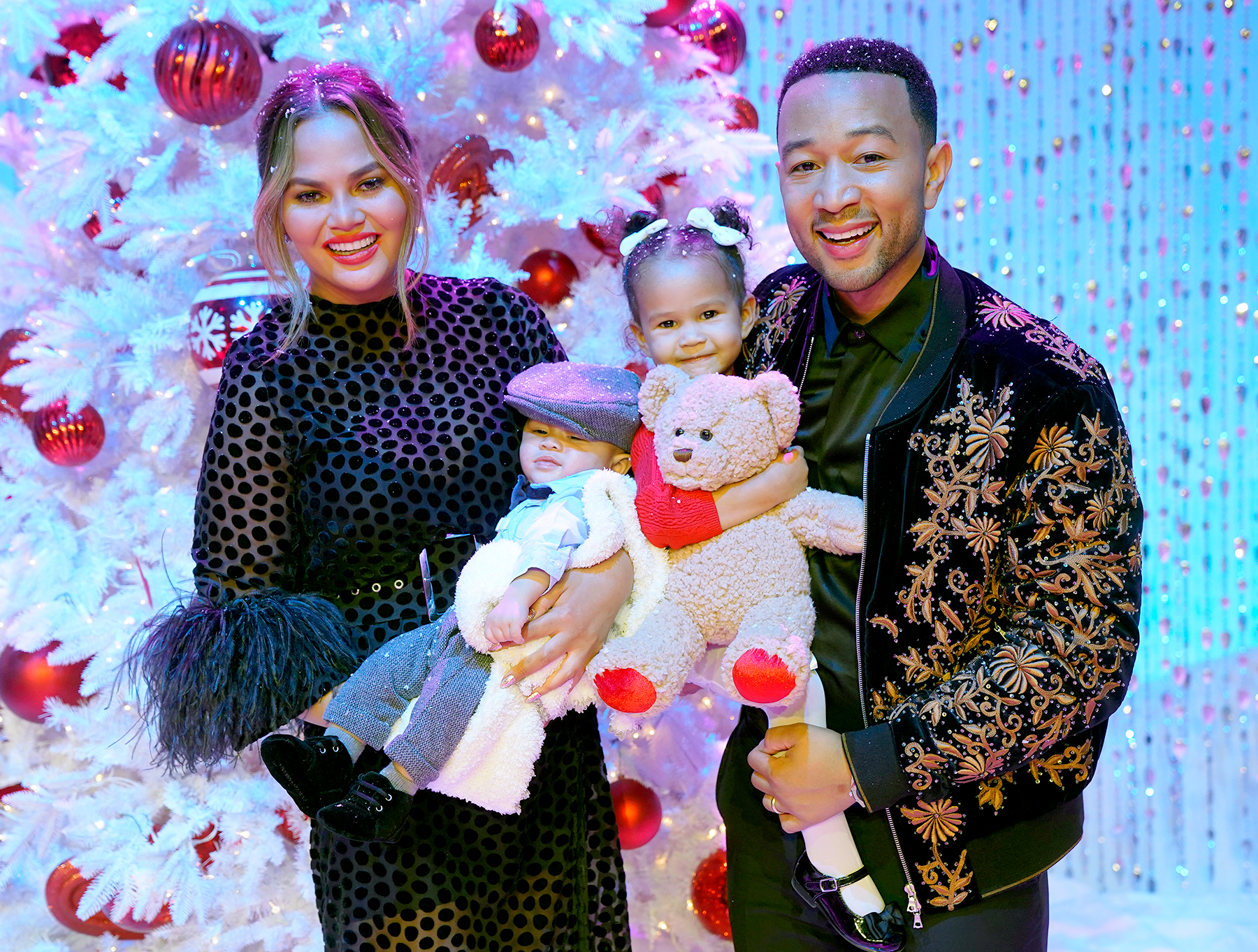 chrissy-teigen-miles-helmet