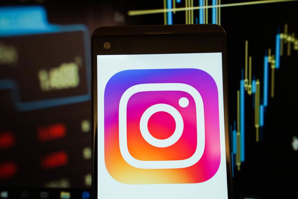 Instagram Returns to Normal After Users React